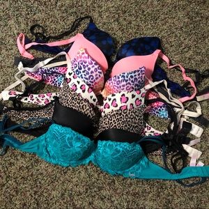 Victorias Secrat Bra Bundle